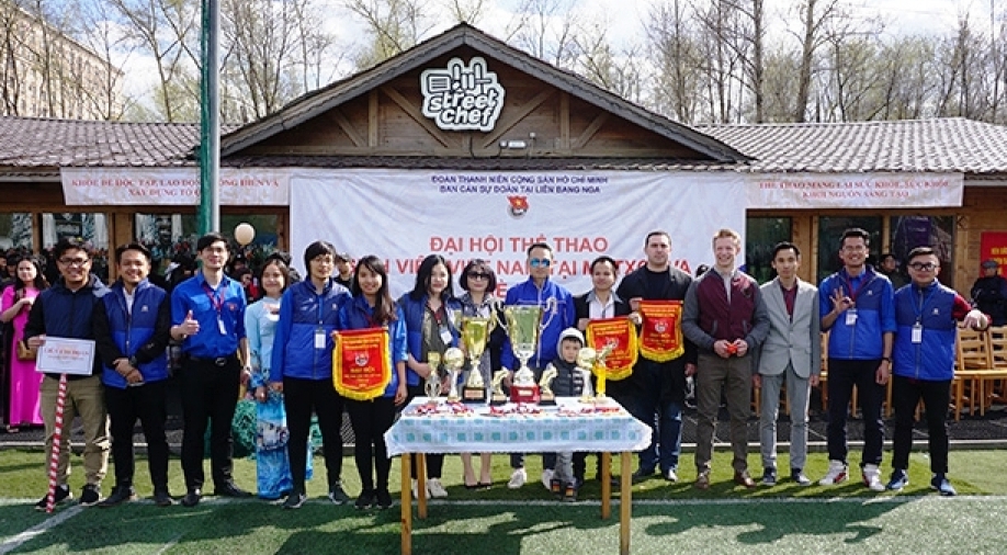 Với khẩu hiệu "Thế hệ trẻ Việt Nam tại Liên bang Nga - đoàn kết, tiên phong, bản lĩnh, sáng tạo", Đại hội Thể thao sinh viên Việt Nam hè 2018 tại Moscow diễn ra từ ngày 29/4 đến 6/5, với sự tham dự của hơn 850 vận động viên là các sinh viên, lưu học sinh từ 25 trường đại học trên địa bàn Moscow.