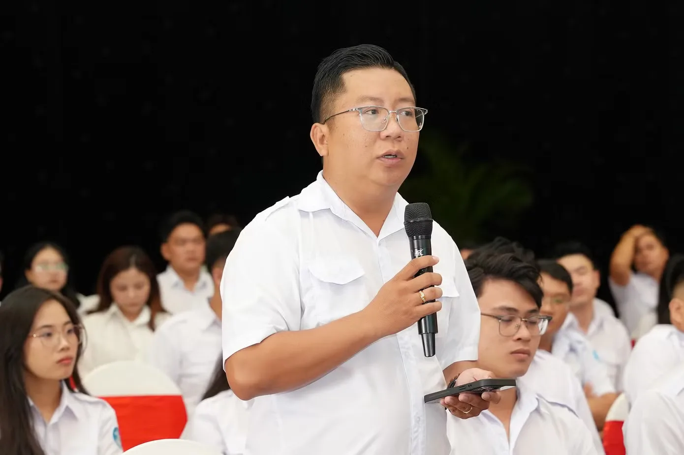Đại biểu Trần Việt Tuấn - Chủ tịch Hội Sinh viên TP. Cần Thơ.